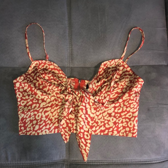 Missguided Tops - Leopard crop top